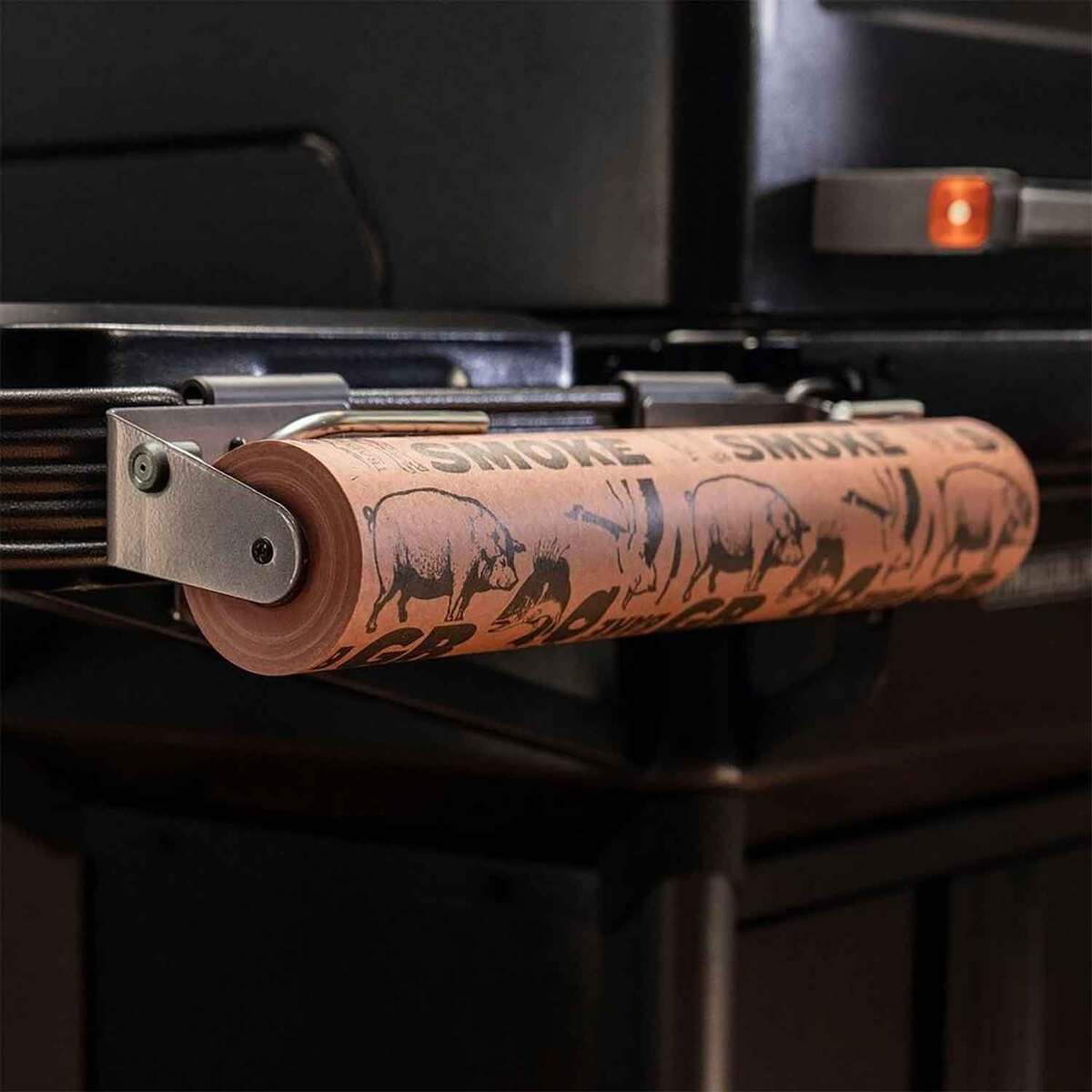 Traeger P.A.L. Pop-And-Lock Roll Rack 5 Traeger P.A.L. Pop-And-Lock Roll Rack