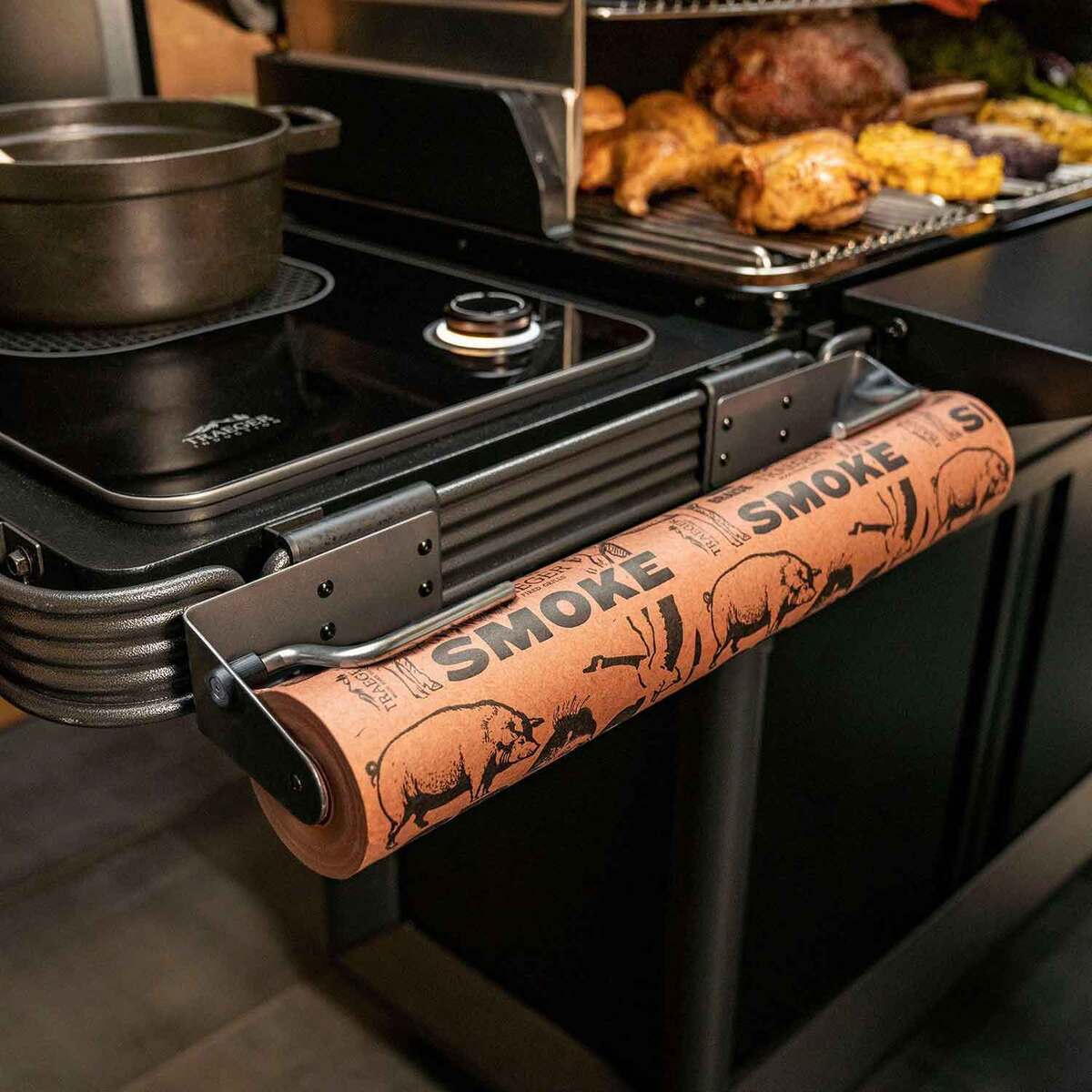 Traeger P.A.L. Pop-And-Lock Roll Rack 6 Traeger P.A.L. Pop-And-Lock Roll Rack