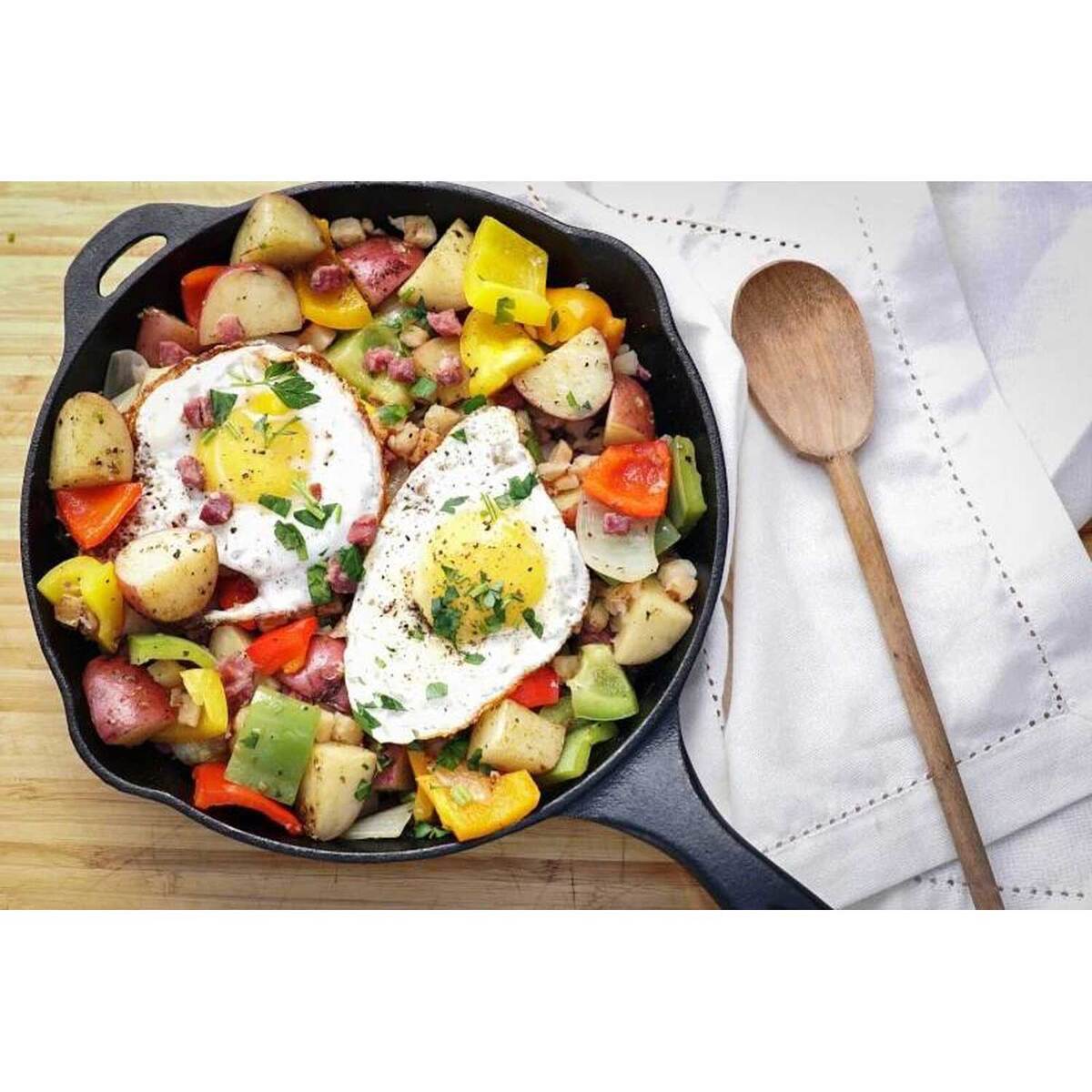 Camp Chef 12in Cast Iron Skillet 5 Camp Chef 12in Cast Iron Skillet