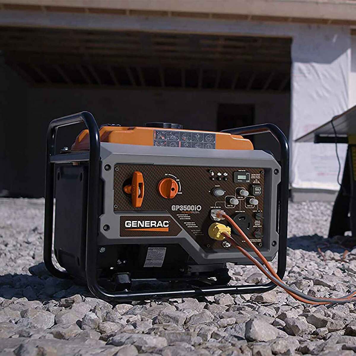 Generac GP3500iO 3500/3000 Watts Inverter Generator 4 Generac GP3500iO 3500/3000 Watts Inverter Generator