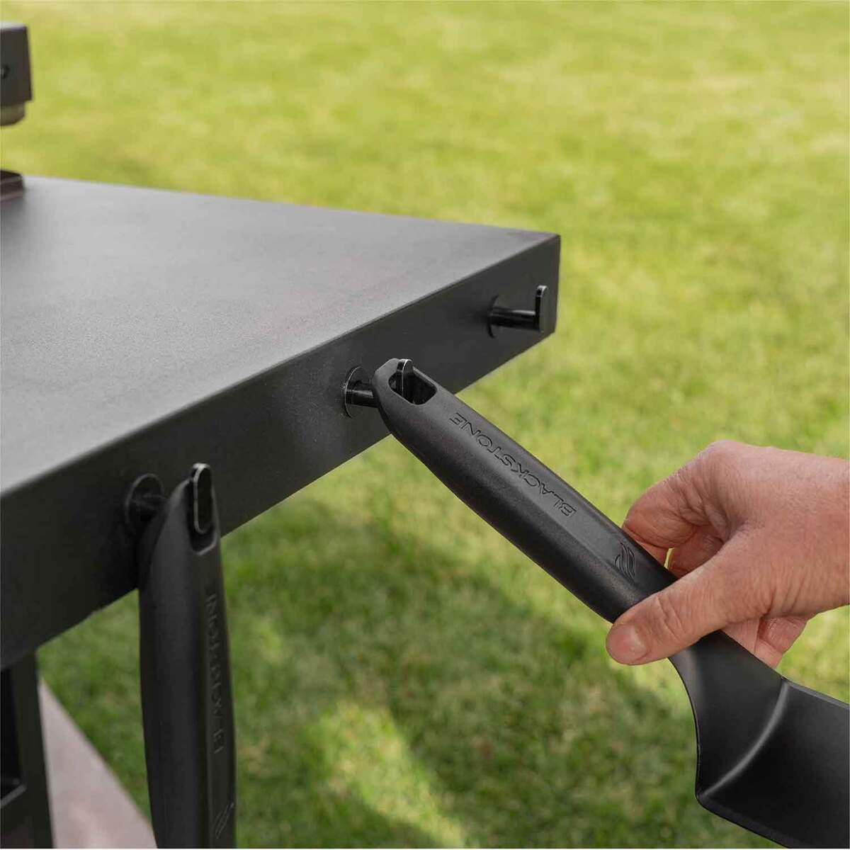 Blackstone 28in Omnivore Griddle Bundle - Black 7 Blackstone 28in Omnivore Griddle Bundle - Black