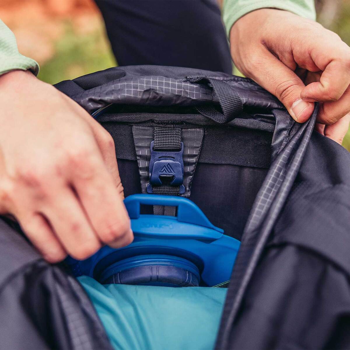 Gregory Stout 70 Liter Men's Backpacking Pack - Forest Black 8 Gregory Stout 70 Liter Men's Backpacking Pack - Forest Black